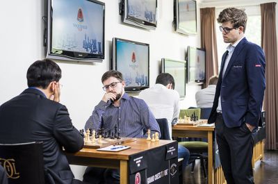 carlsen-watches-anand-mvl-lo
