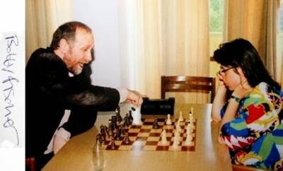 Susan-Polgar-and-Bobby-Fischer-playing-Fischer-Random